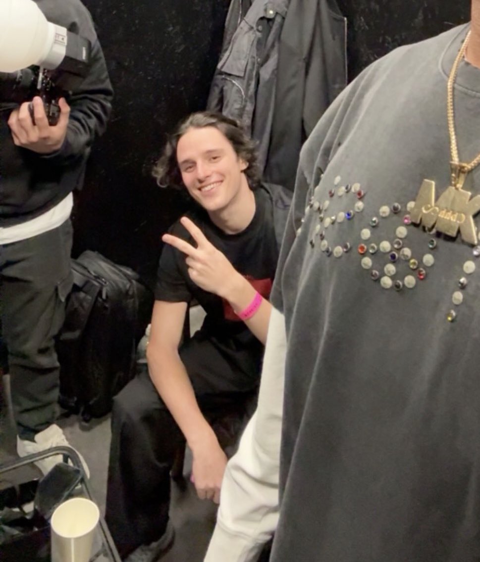 dripfeeder tweet media