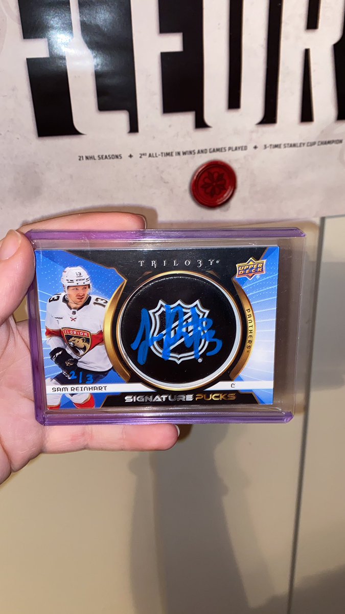 🏒b🏒 tweet media