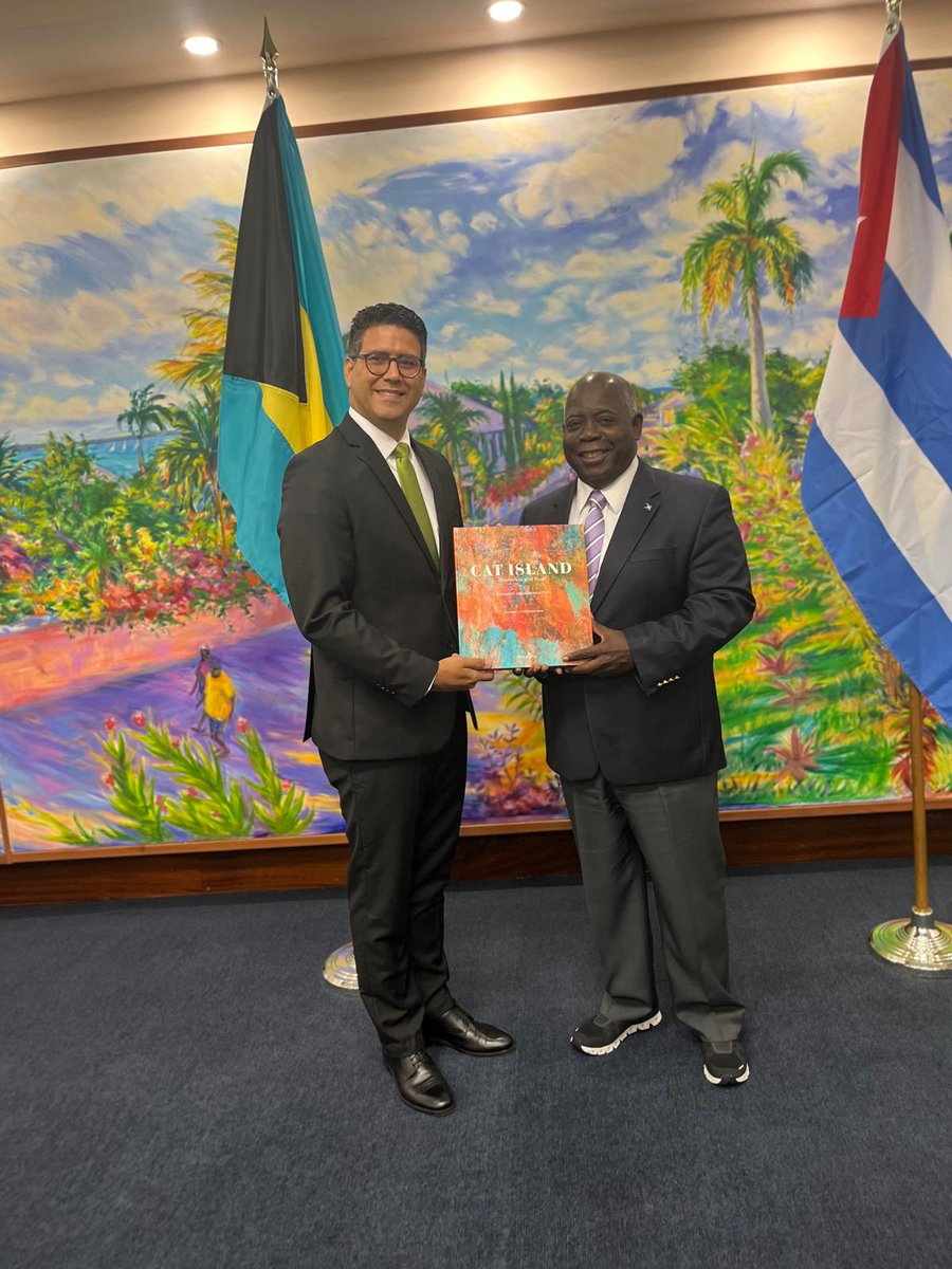 Today, I was received by the <a href="/HonPhilipEDavis/">Philip Brave Davis</a> Prime Minister of the Commonwealth of The Bahamas. It was a great opportunity to exchange on the deep bonds of friendship that unite our peoples. 

Thank you, Prime Minister, for the warm welcome.

🇨🇺🇧🇸