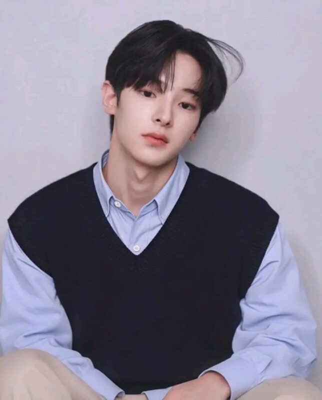 Boys Planet 2 ชเวริบอู และคังอูจิน ยืนยันเดบิวต์เป็น duo 2 คน ตั้งเป้าเดบิวต์ในเดือนพฤษภาคม

เมื่อวันที่ 10 มีนาคม FNC Entertainment เปิดเผยว่า “ หลังจากมีการพูดคุยกันอย่างหนักแล้ว เราได้ตัดสินใจให้ ชเวริบอู และคังอูจินเดบิวต์เป็น duo 2 คน

#CHUEILIYU
#KANGWOOJIN