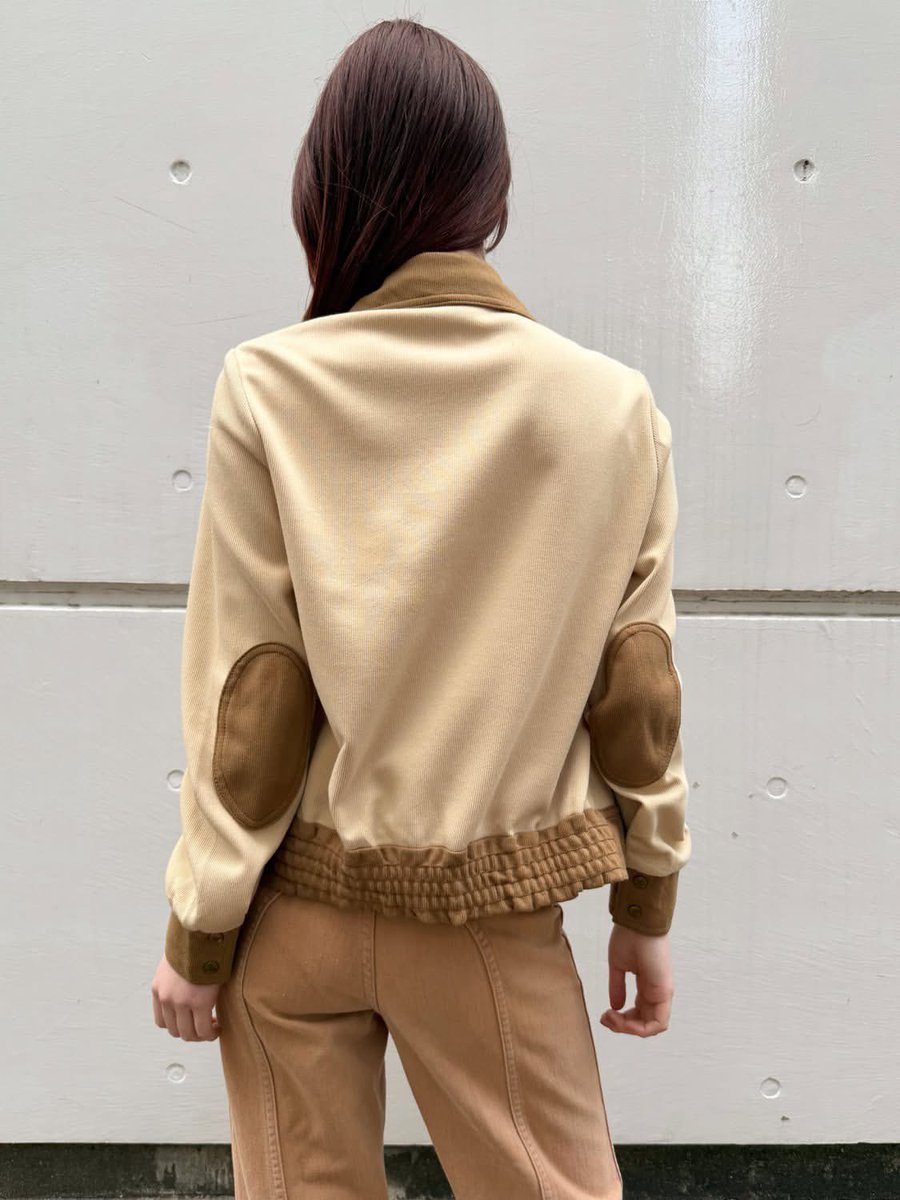 birthdeathTokyo's tweet photo. New Arrivals

70's Bi-color snap jacket

70's Beige  flare pants

#birthdeath
#vintage
#渋谷
#古着屋
#レディース古着 https://t.co/42DVJ6yckz