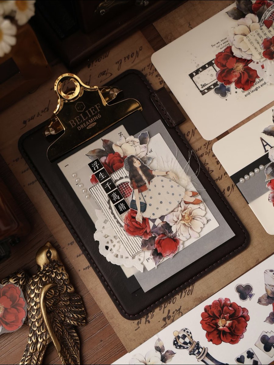 taopeach68's tweet photo. Today's collage photocards feature the cuteness of a pretty girl and the fiery allure of red.😍😍
#junkjournaling #scrapbooking #journalsay #paperart #craftsupplies #craftcommunity #pollysplace #artjournaling #artjournal #junkjournal #crafts https://t.co/OO3ZkaRcrp
