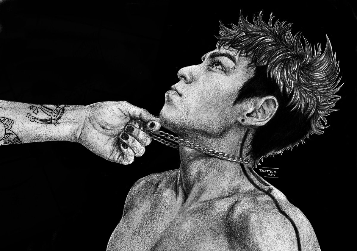 loossemble #1 fan tweet media