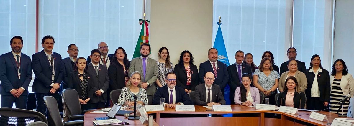 OCHOA_MX_UN's tweet photo. Un gusto recibir @SRE_mx al Relator Especial sobre sustancias tóxicas y derechos humanos @UN, Marcos Orellana UN_SPExperts. 

El trabajo conjunto con sector ambiental es fundamental para gestión adecuada de químicos y residuos peligrosos con un enfoque de derechos humanos. 🇲🇽🇺🇳 https://t.co/bPCX8ISJXv