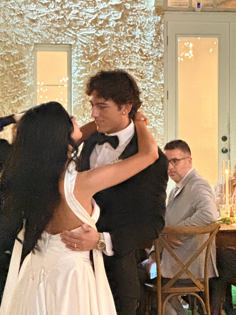 AvalTrades tweet media