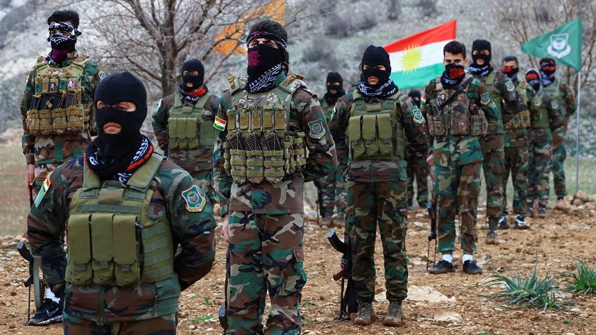waldoalarconho1's tweet photo. Entre 5,000 y 6,000 combatientes kurdos preparan ataque en la frontera Irak-Irán para la próxima semana.
Buscan tomar Ashnaveh y Piranshahr para crear una zona autónoma. Exigen apoyo aéreo y garantías de EE. UU. para no ser abandonados.
Fin de régimen de Ayatolá. #IranTerrorist https://t.co/nBzjKY97Kt