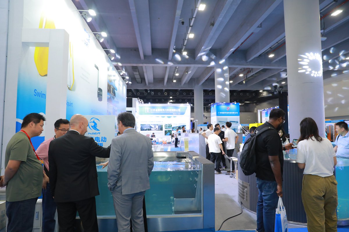 asiaswimexpo's tweet image. The future of swimming is smarter than ever. 🧠🏊‍♂️
AI coaching. Smart wearables. AR/VR training.
See it all at Asia Swim Expo 2026.
📍 Guangzhou | 15–17 May
#SwimTech #ASE2026 #Innovation