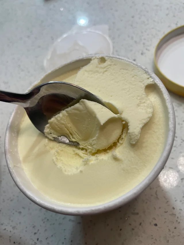 Eating ice cream regularly found to have inexplicable benefits 

A study tracked 190,000 people for 40 years and couldn’t explain why ice cream eaters had a significantly lower risk of diabetes and heart disease.

-Significantly lower risk of developing diabetes
- Diabetics