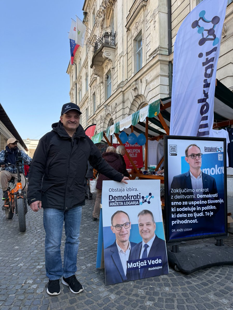 MatjaVede's tweet photo. Zelo živahna in sončna sobota na Ljubljanski tržnici😊👍 Gremo na zmago. https://t.co/Utjxoi6IR8