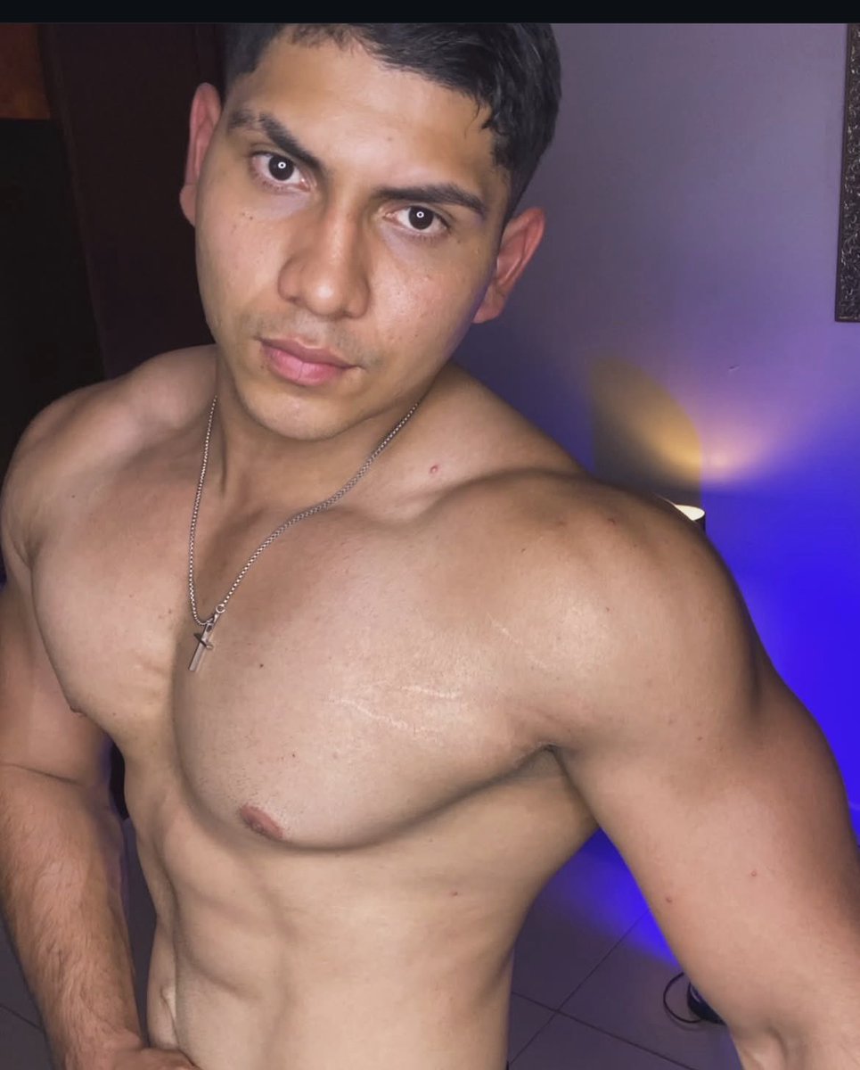 Me ausente pero volví por ti amor 🫶 

🔥 hot 
🥵 delicioso 
🤤… 
🍆
🫶 te amo