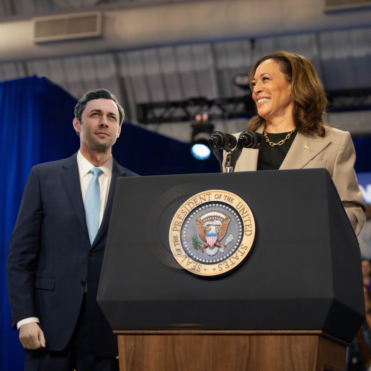 Harris 2028 | Commentary tweet media