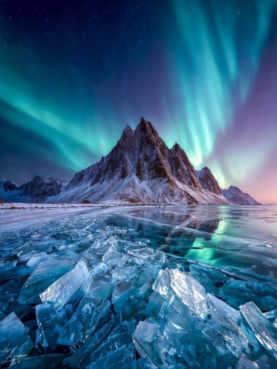 purenature_1's tweet photo. Colours of Northern Lights 💙💜🩵❄️ https://t.co/OotuDRsm9o