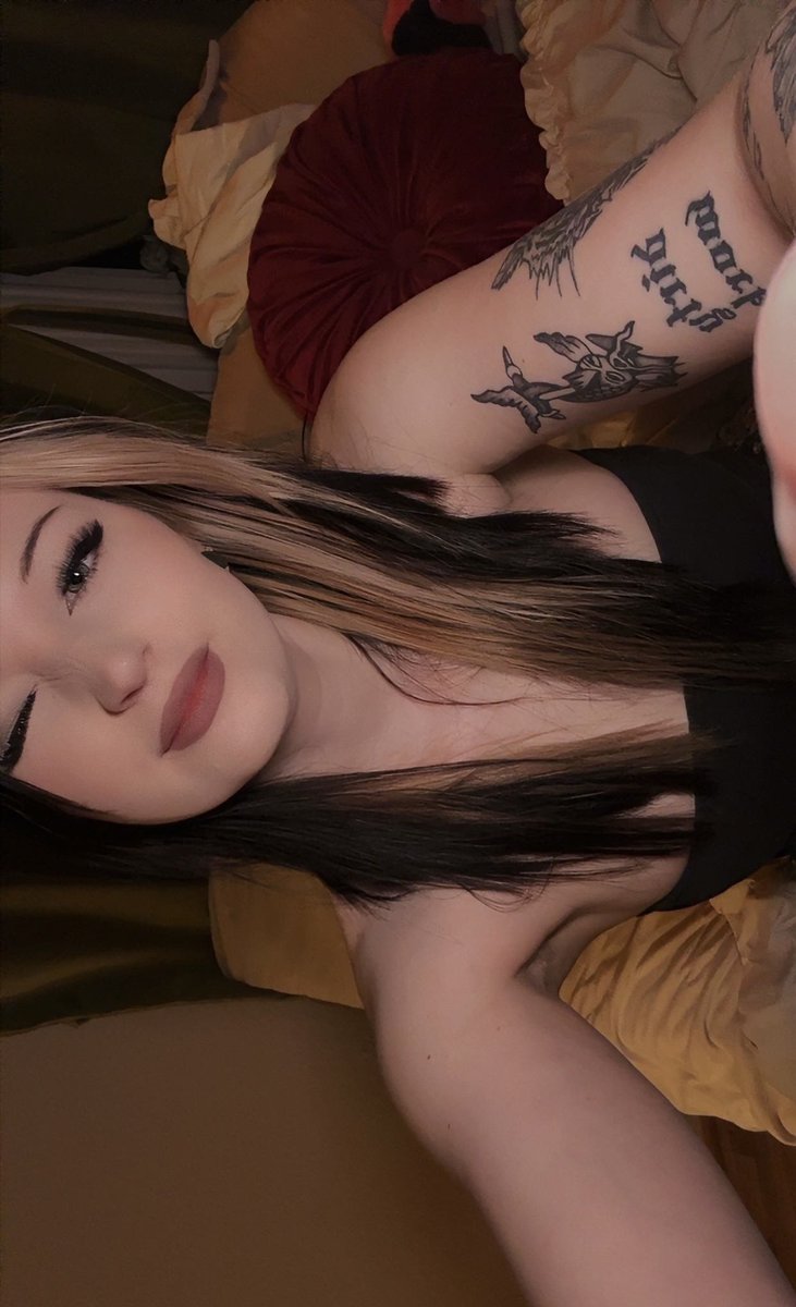 . ݁₊ ⊹ k@݁₊ ⊹ . tweet media