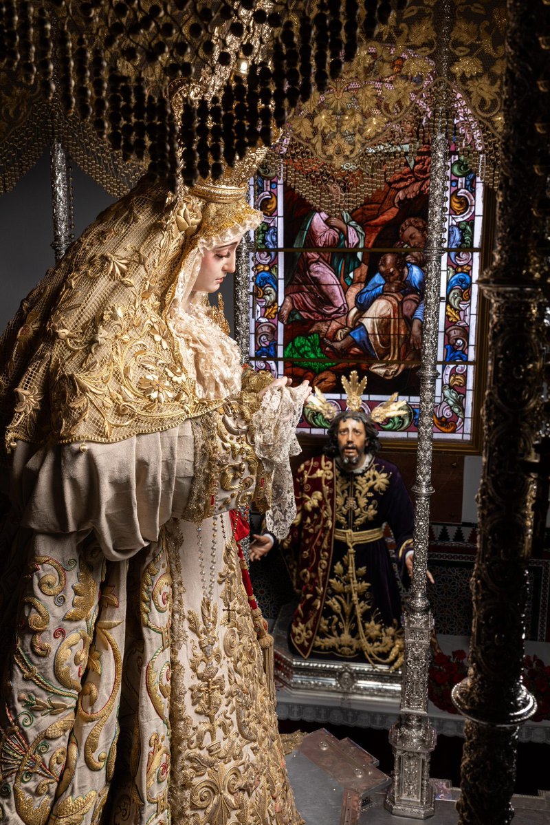 Menuda BARBARIDAD de Virgen.