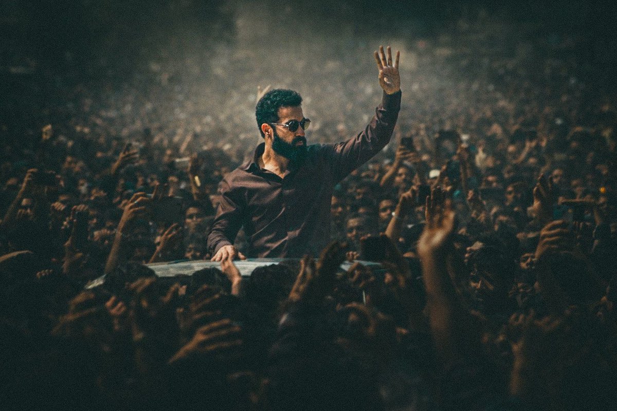 HD Pics Theeskondi Tigers ❤️

#NTRNeel #NTRForKIMS <a href="/tarak9999/">Jr NTR</a>