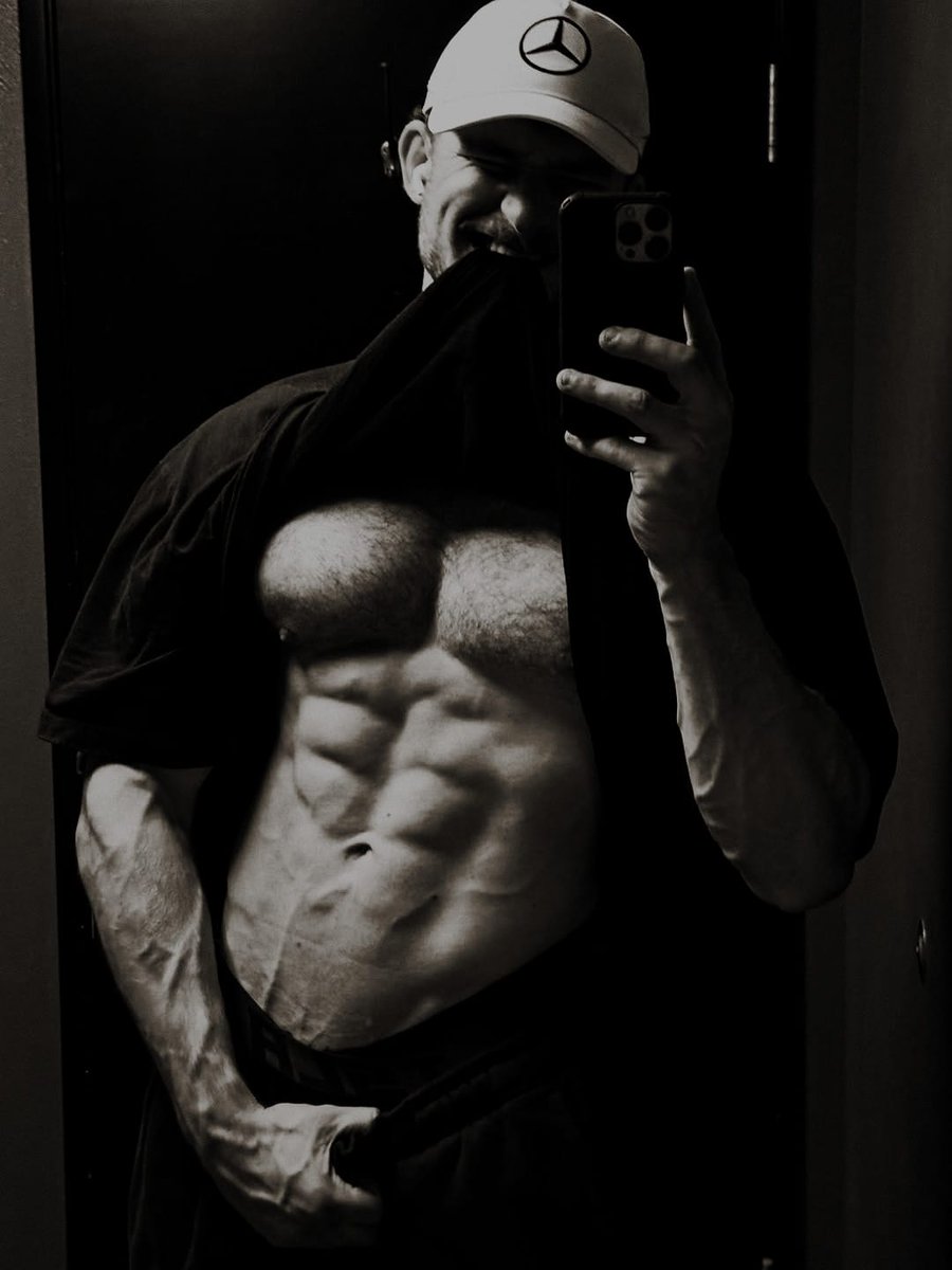 ᅠᅠ ᅠ tweet media