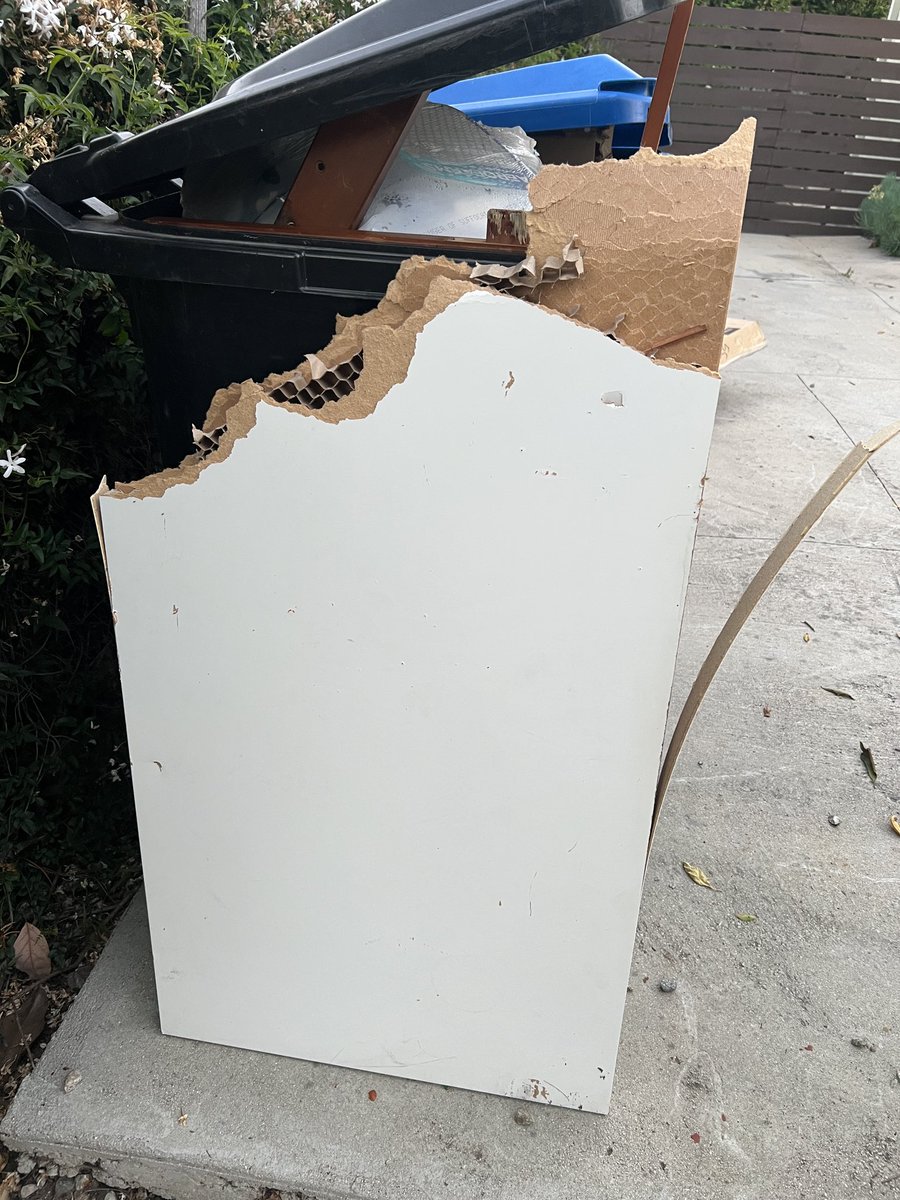 ThenMikeSaid's tweet photo. You were there when I needed you, and didn't deserve to go out like that. Thank you for your service, old faithful. https://t.co/iDKNvygYLy