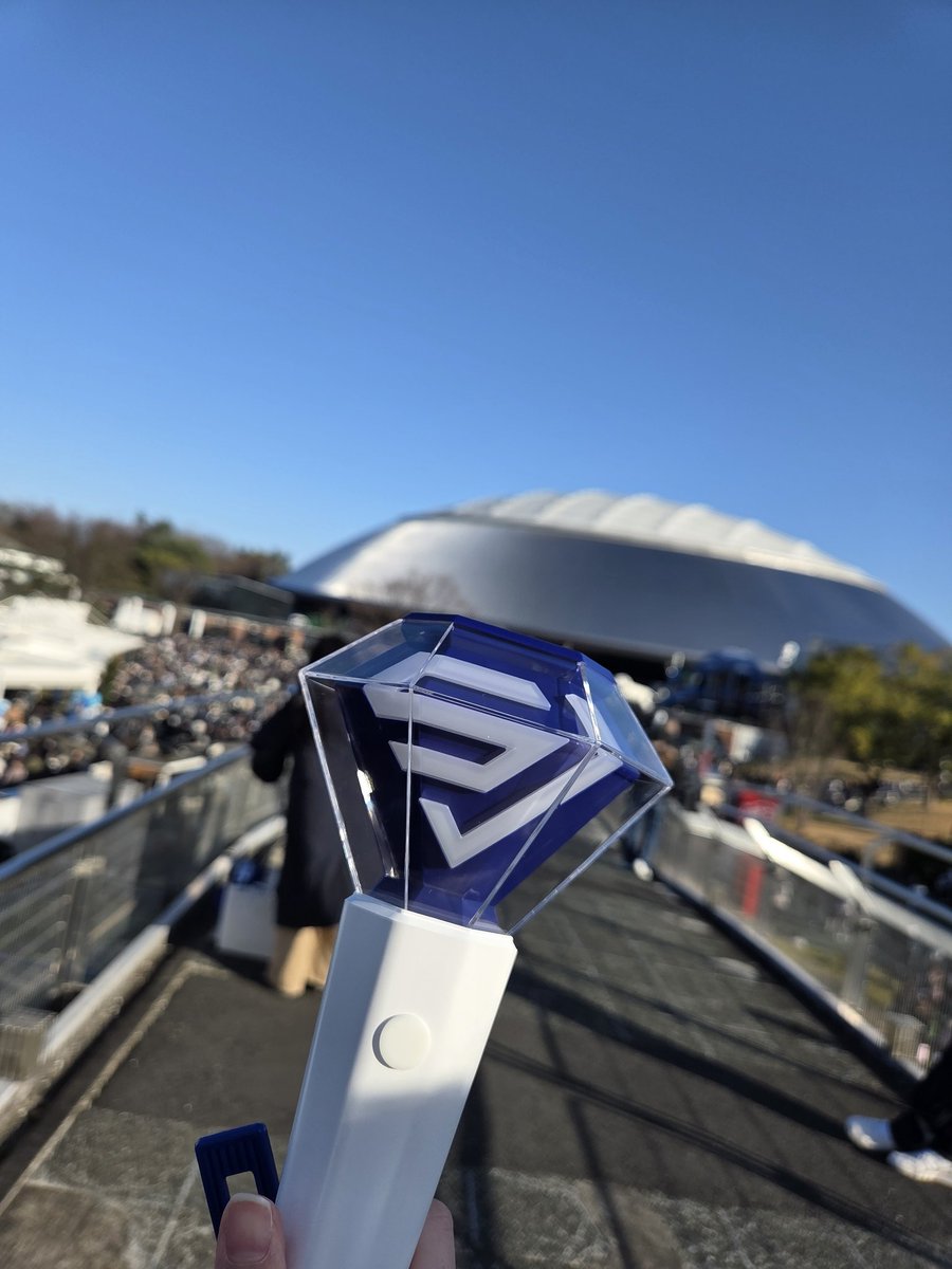 メラニ tweet media