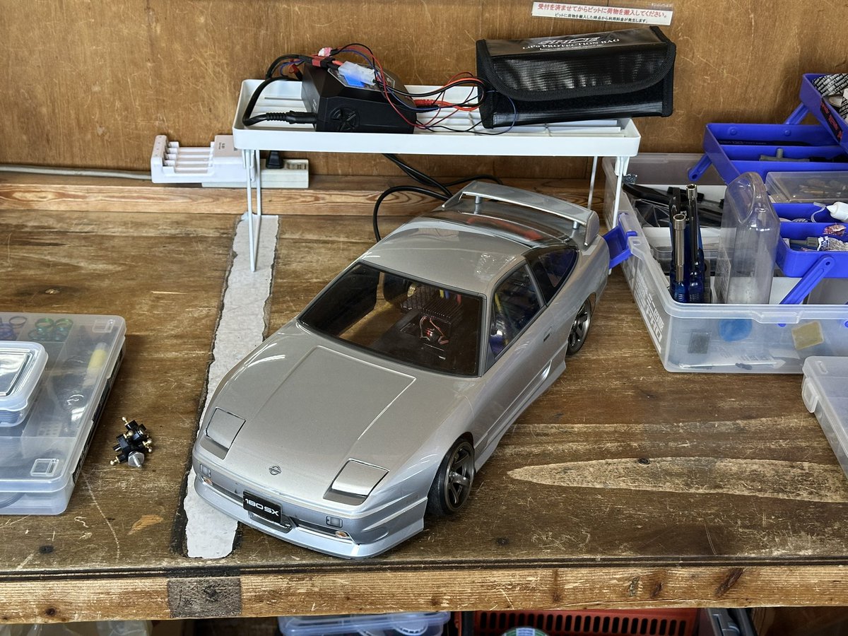 purpletrueno's tweet image. 今日もやる。|ωㆆ)
まぁまぁ、俺の中では気持ちよく走れてるので別に不満は無いけど…

興味があるのでMRCナックルに変えてみる。|ωㆆ)
#TL01
#ラジドリ