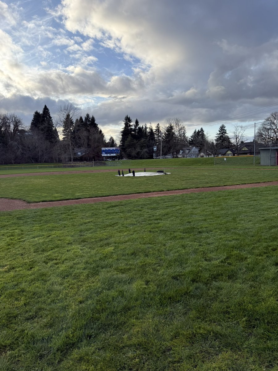 Max Price tweet media