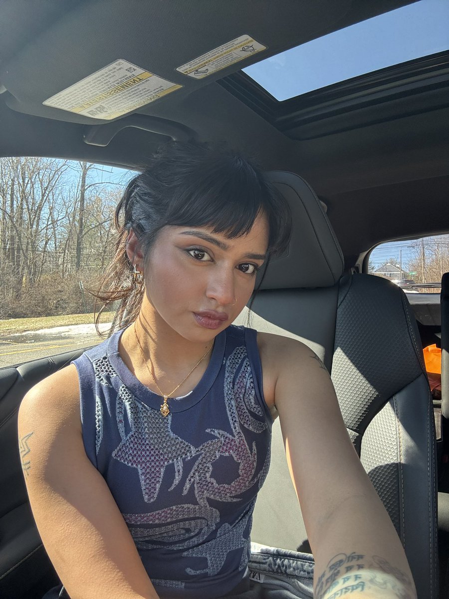 ethical trillionaire tweet media