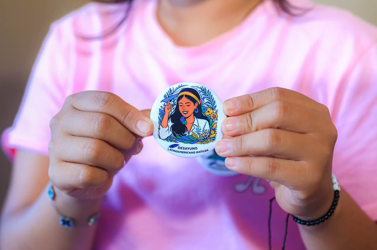 Dania González tweet media