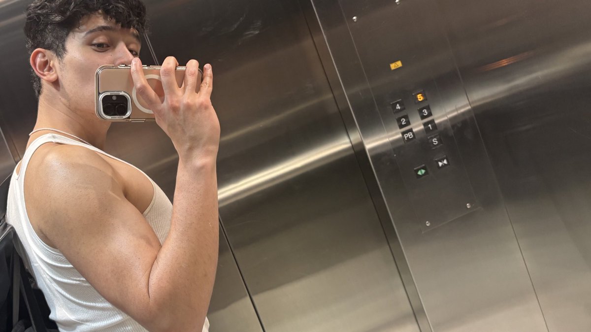 Clemente Vega tweet media