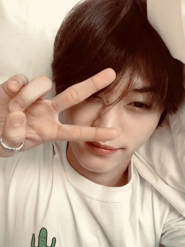 milyyyypp's tweet image. "Antes de que llegues"
#os #jeongho 
Mientras esperan a su bebé, Minho y Jeongin recuerdan cómo empezó su historia. Entre momentos simples y mucho amor, descubren que su hogar siempre fue el otro.