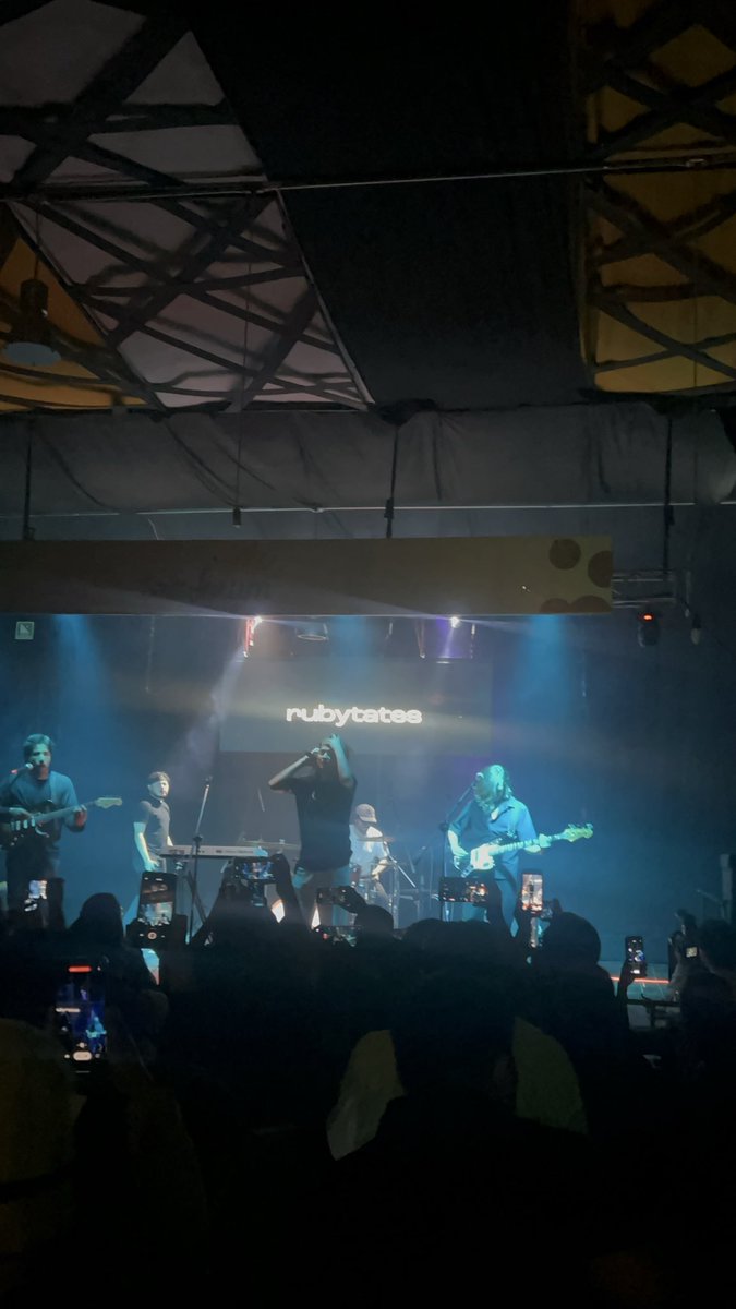 Carlos Bárcenas tweet media