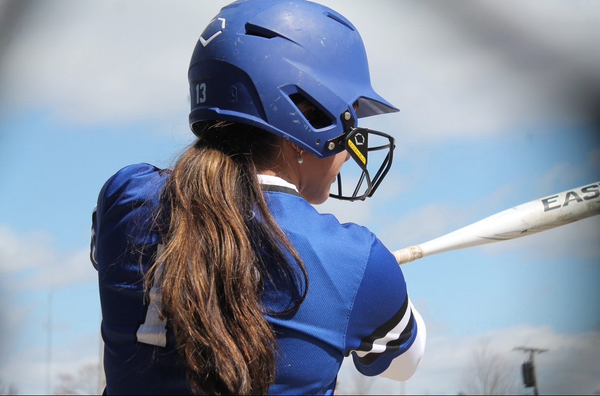Excited for year ✌️on varsity! Can’t wait to get this season going! First game is March 17th against Downers Grove South, can’t wait! <a href="/MaxPreps/">MaxPreps</a> <a href="/LineDsoftball/">Line Drive Media</a> <a href="/ExtraInningSB/">EXTRA INNING SOFTBALL</a> <a href="/RBHS__Softball/">RB Softball</a> <a href="/PrepSoftball/">Prep Softball 🥎</a>