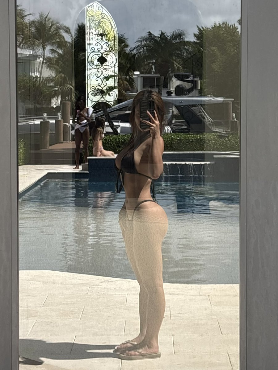 Goddess Viet Kitty tweet media