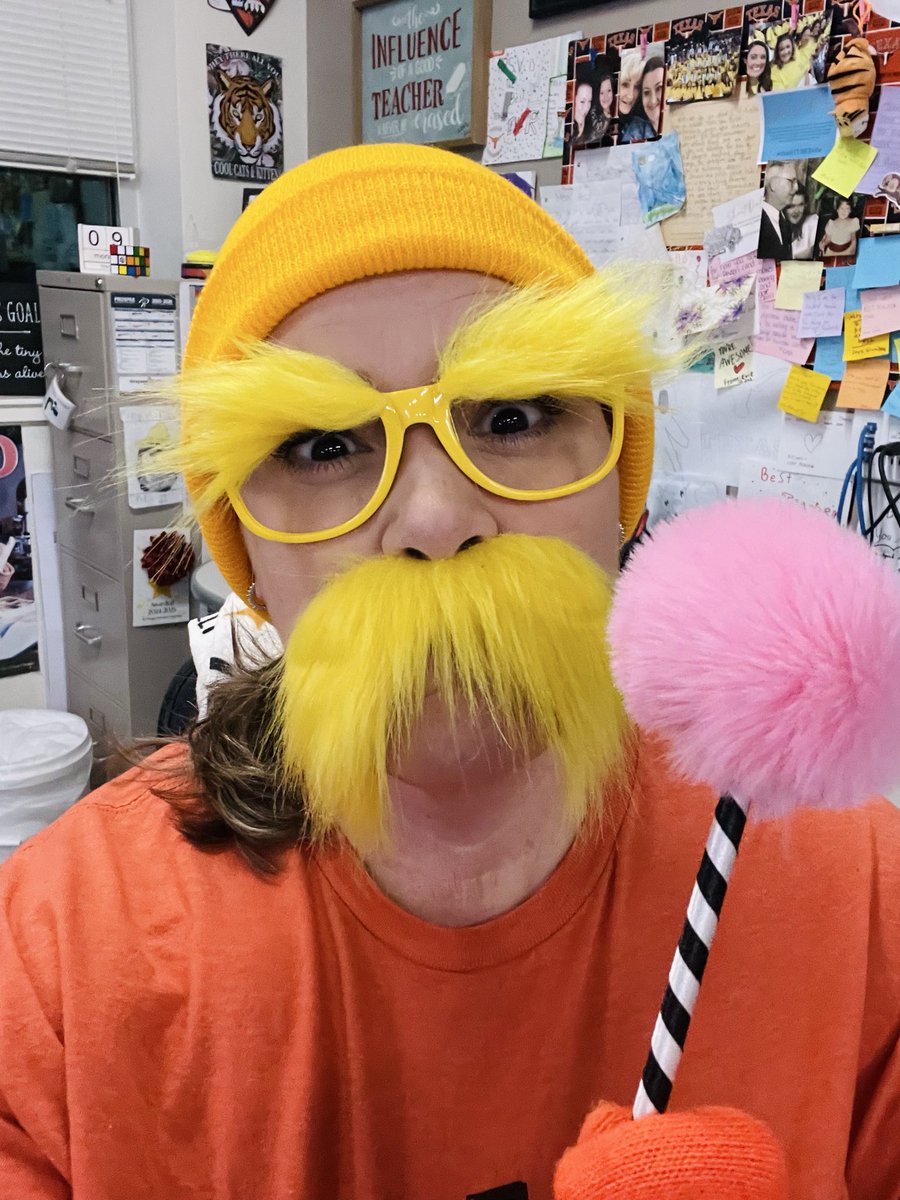 Mrs. Villanueva tweet media