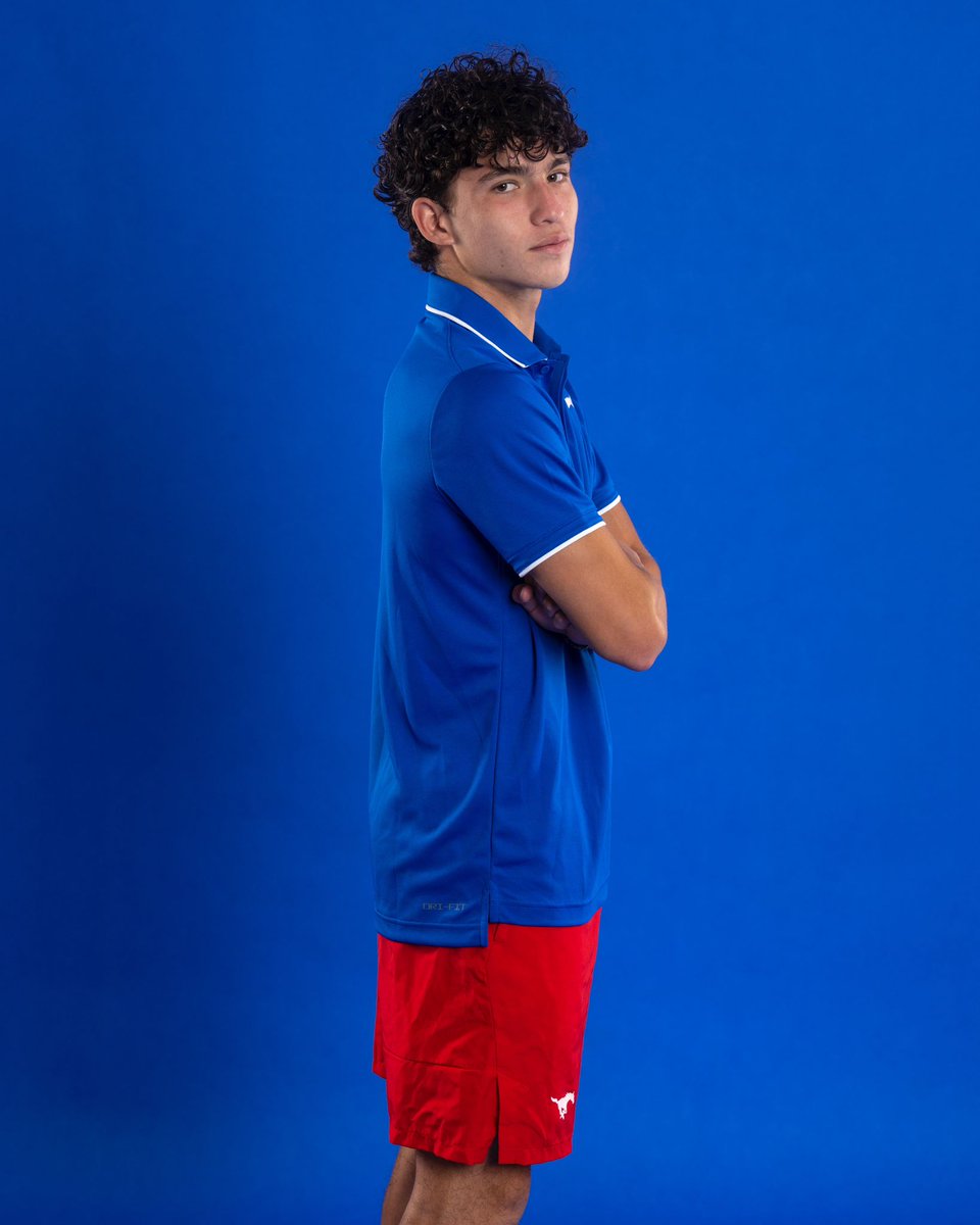 Parsa Bombs 💣 tweet media