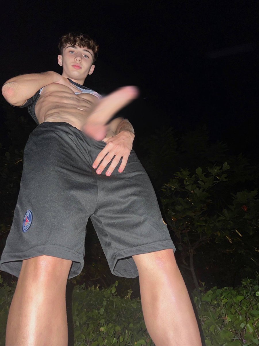 Danieland tweet media