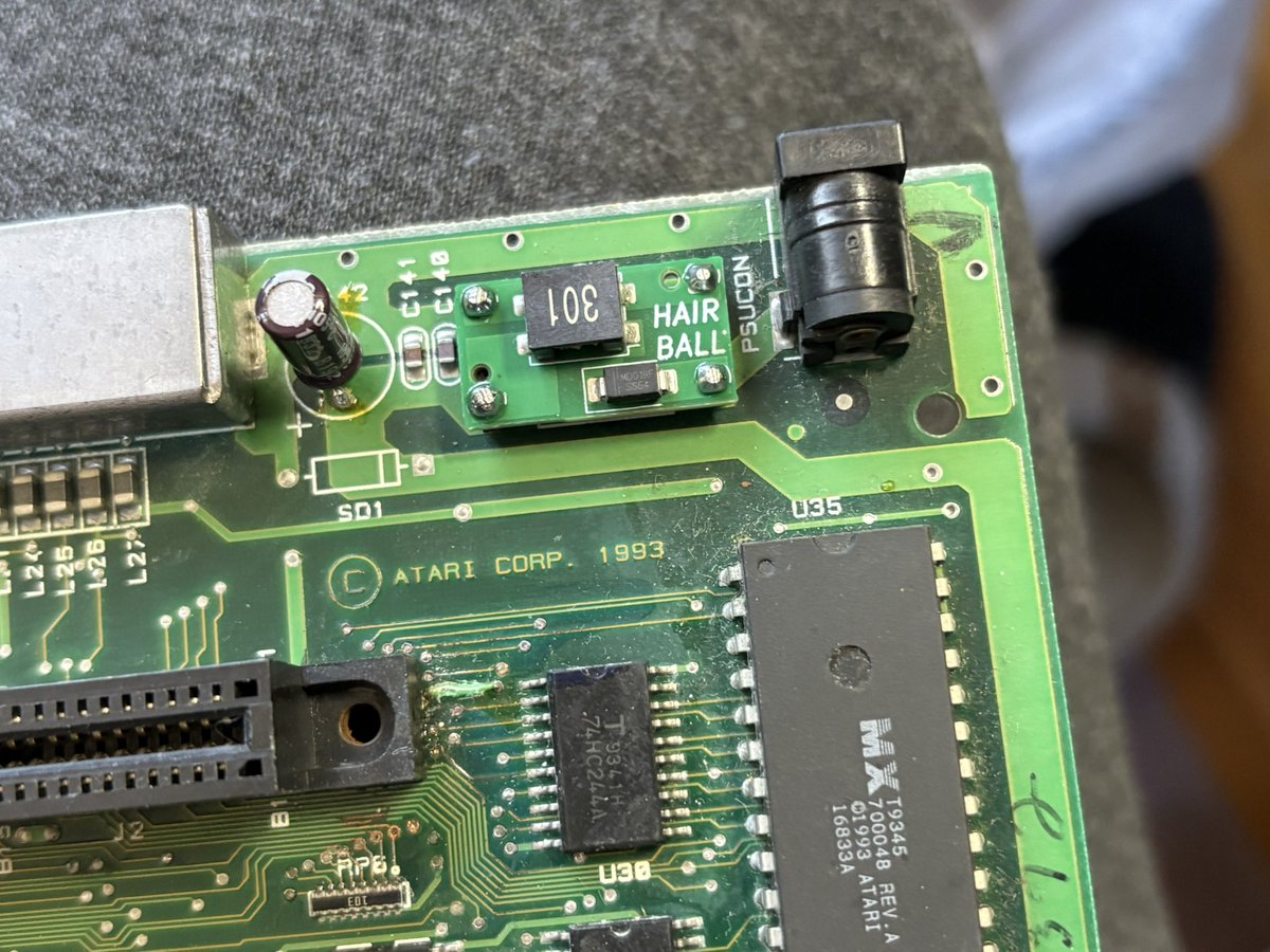 iFixRetro tweet media