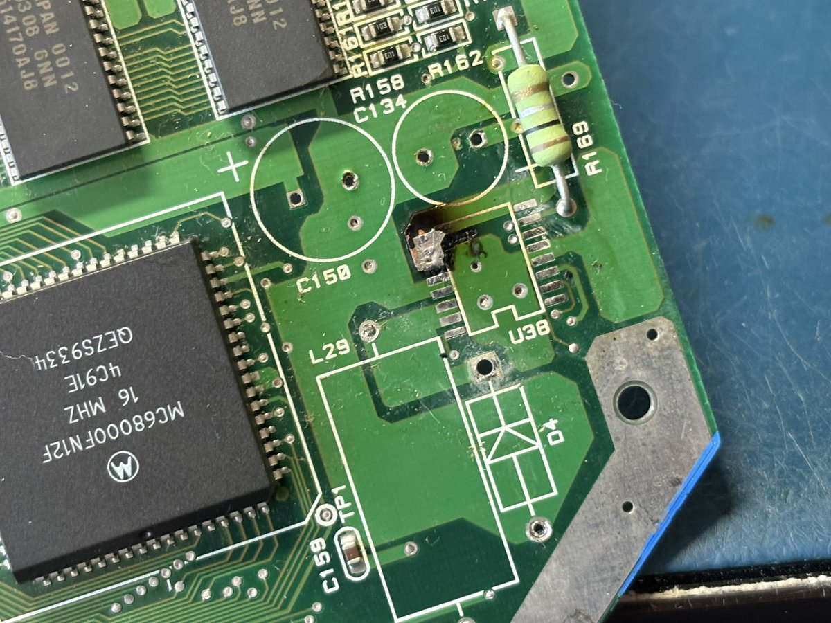 iFixRetro tweet media