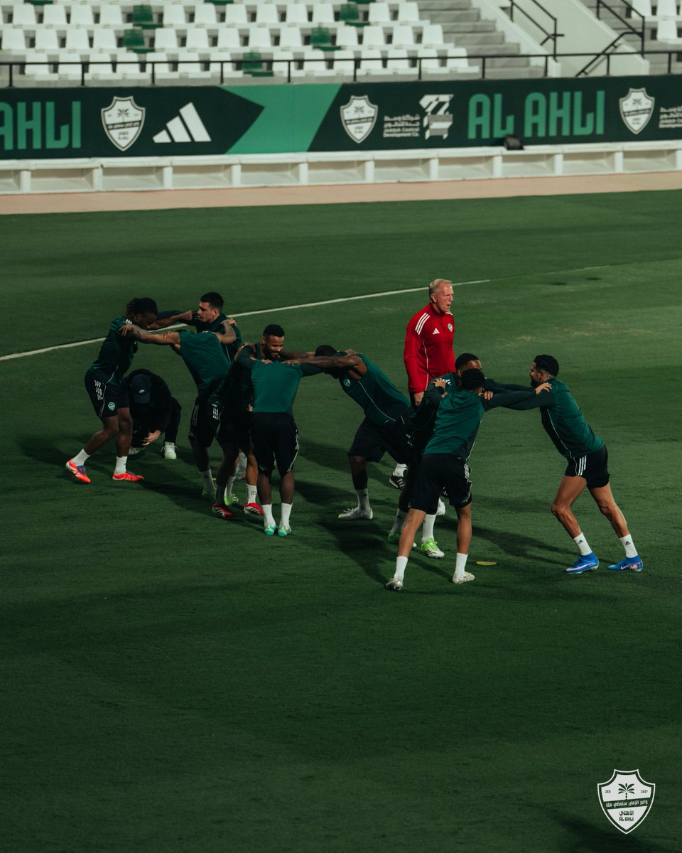 النادي الأهلي السعودي tweet media