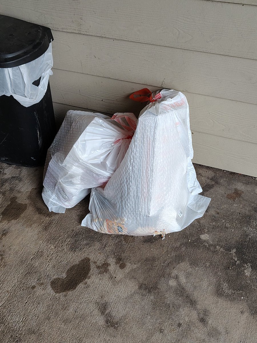 Kim Hogan tweet media