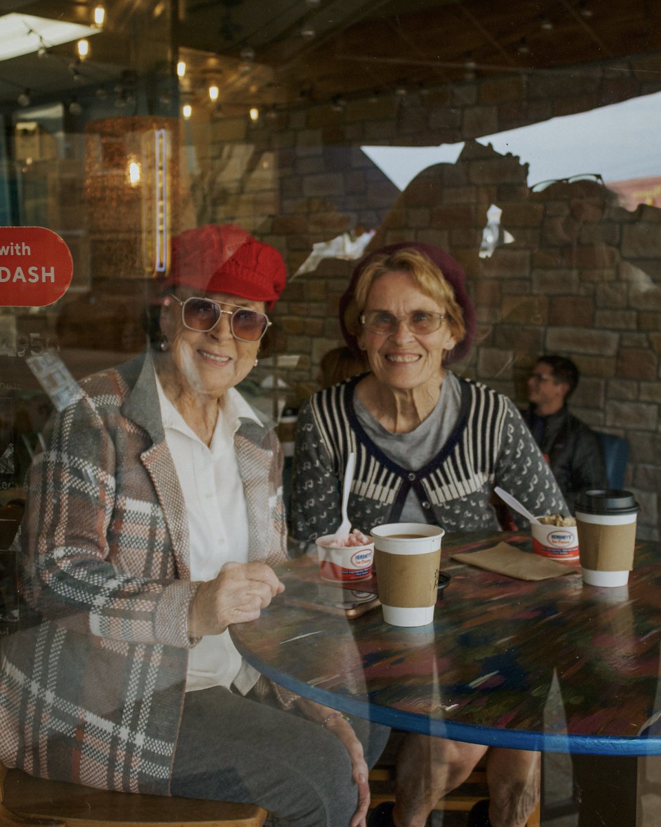 Visit NC Small Towns tweet media