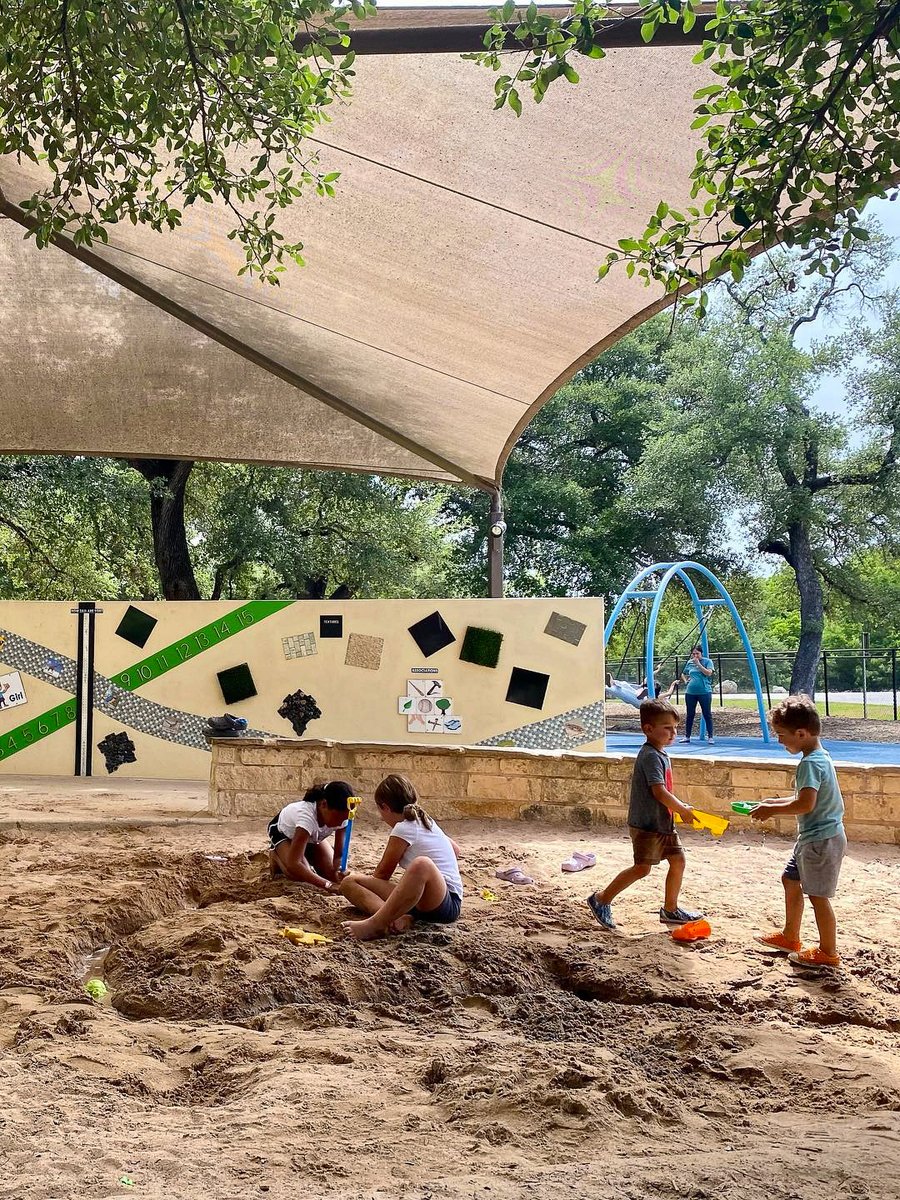 Go Round Rock tweet media