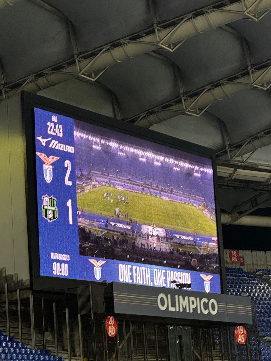 3 punti per noi, per chi l’ha vista e per chi non c’era. 
Sarebbe bello riempirlo di nuovo questo stadio. 
La nostra squadra lo merita. Glielo dobbiamo. 
Forza Lazio
