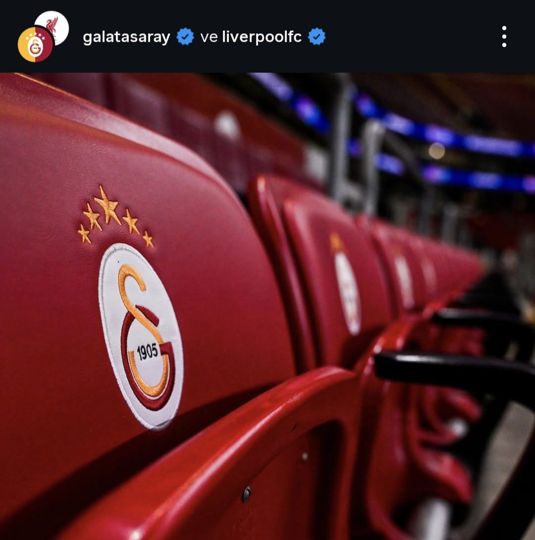 olm bu logolar ne aq koltukları esenlerden mi sipariş verdiniz 
ne formayı düzgün giyersiniz ne logoyu düzgün basarsınız