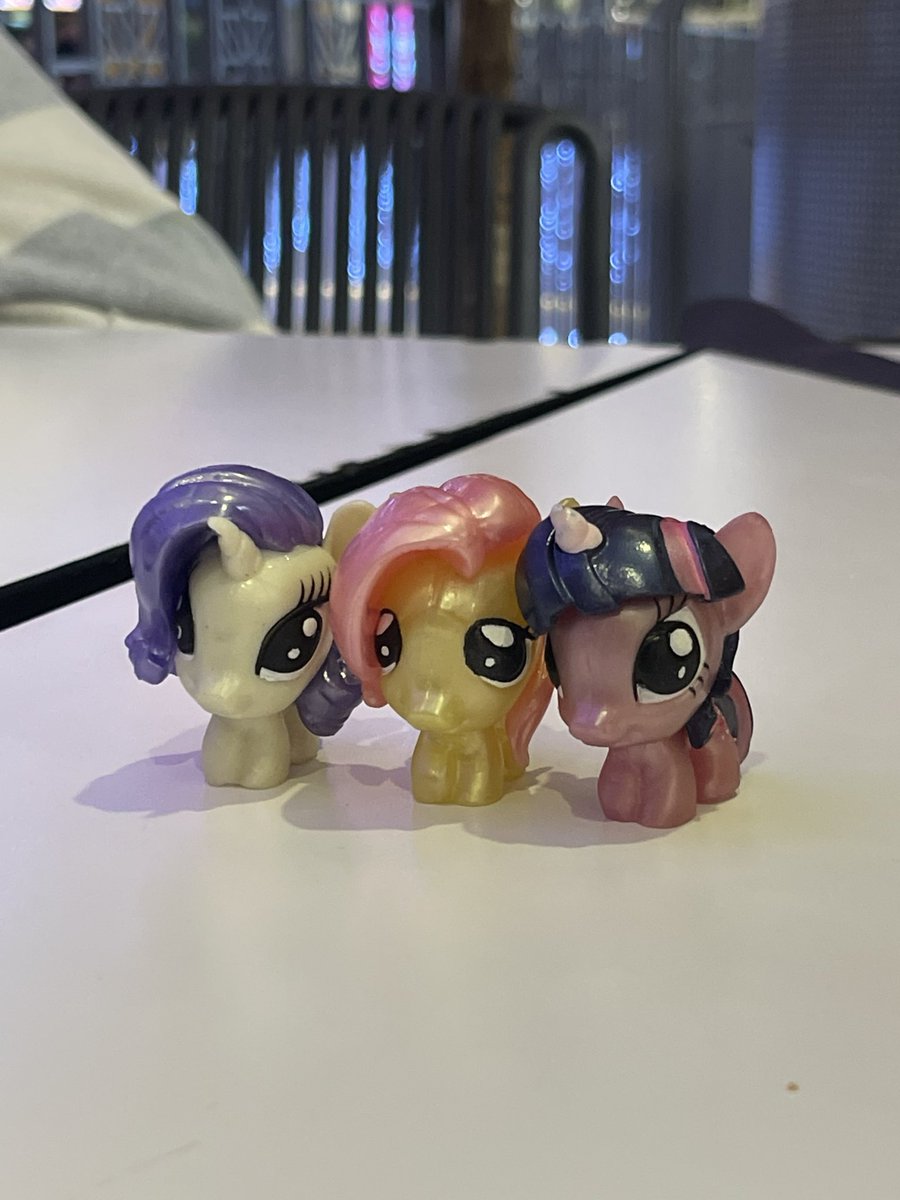 aleska🍓 tweet media