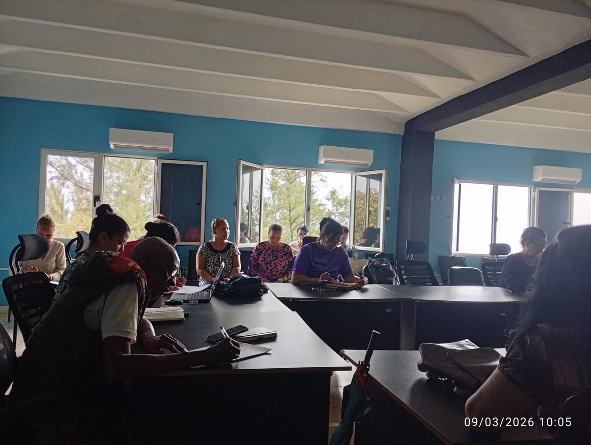 paz_ftejaspaz's tweet photo. La @UniversidadMoa continúa esta semana con la coordinación de las principales actividades de la semana que incluye actividades de defensa de maestrías, defensa territorial, tareas de impacto con los estudiantes de Moa y trabajo en informes de Calidad. @CubaMES https://t.co/JVUbjlSVKa