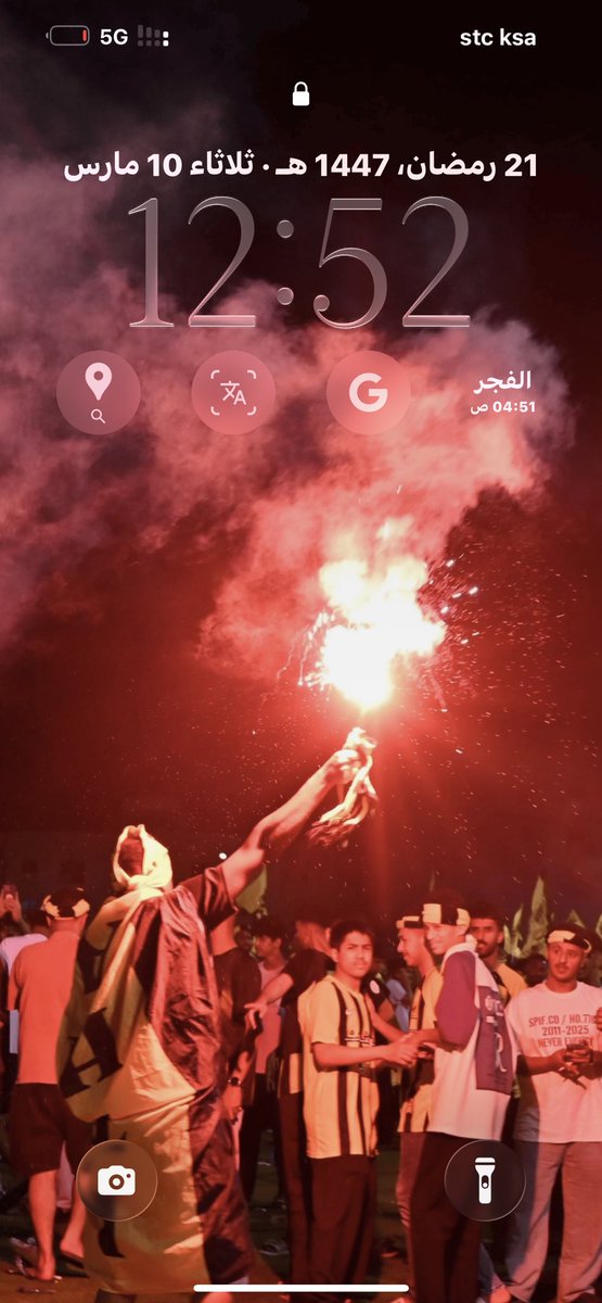 ســـ tweet media