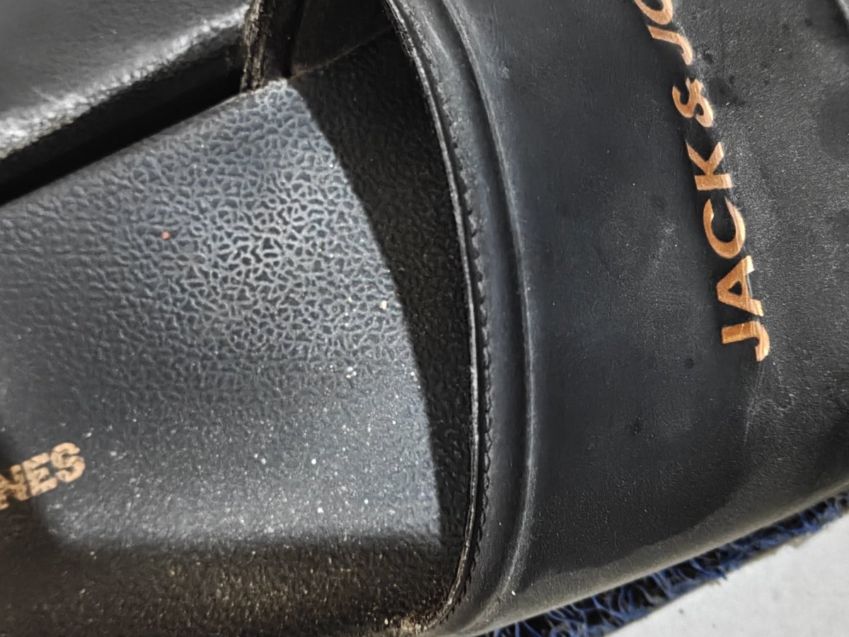 Something tweet media