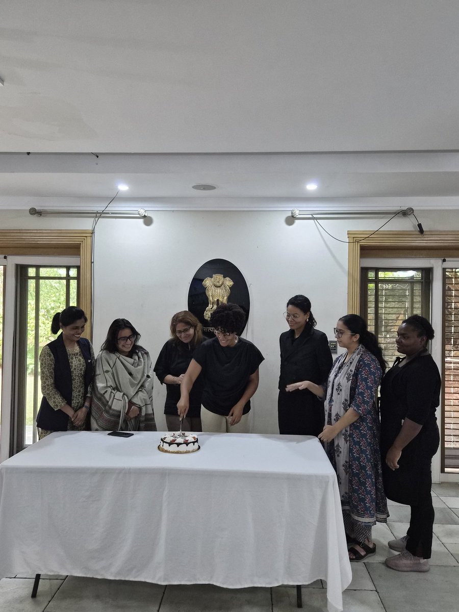 India in Dominican Republic & Haiti tweet media