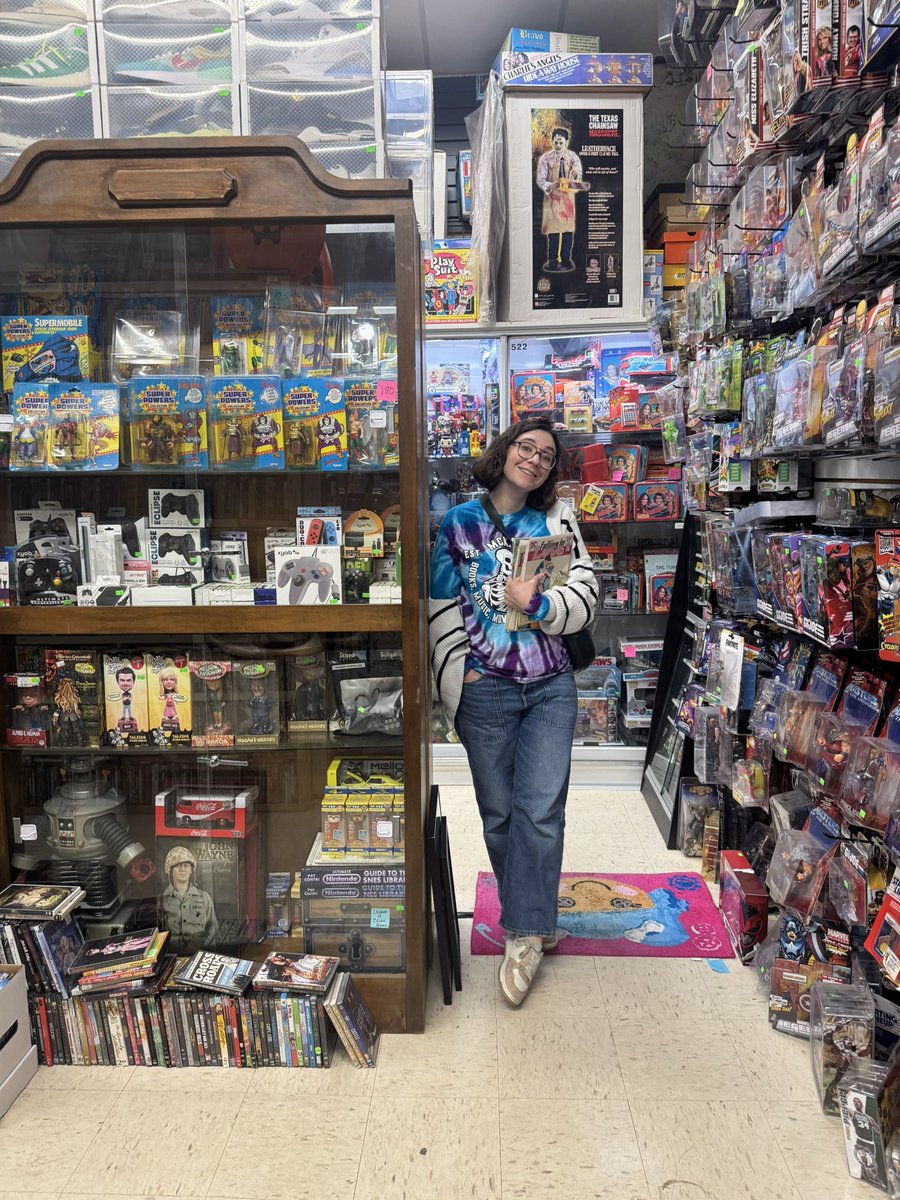 Lisa at Welcome Back Kollectibles in Tazewell, Virginia.