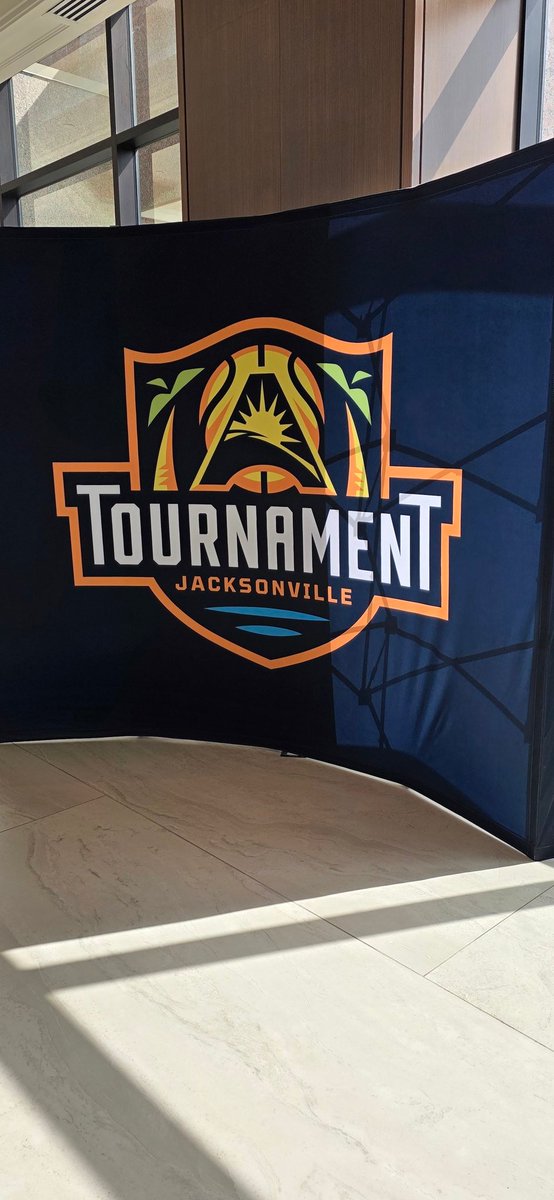 Angela Taylor tweet media