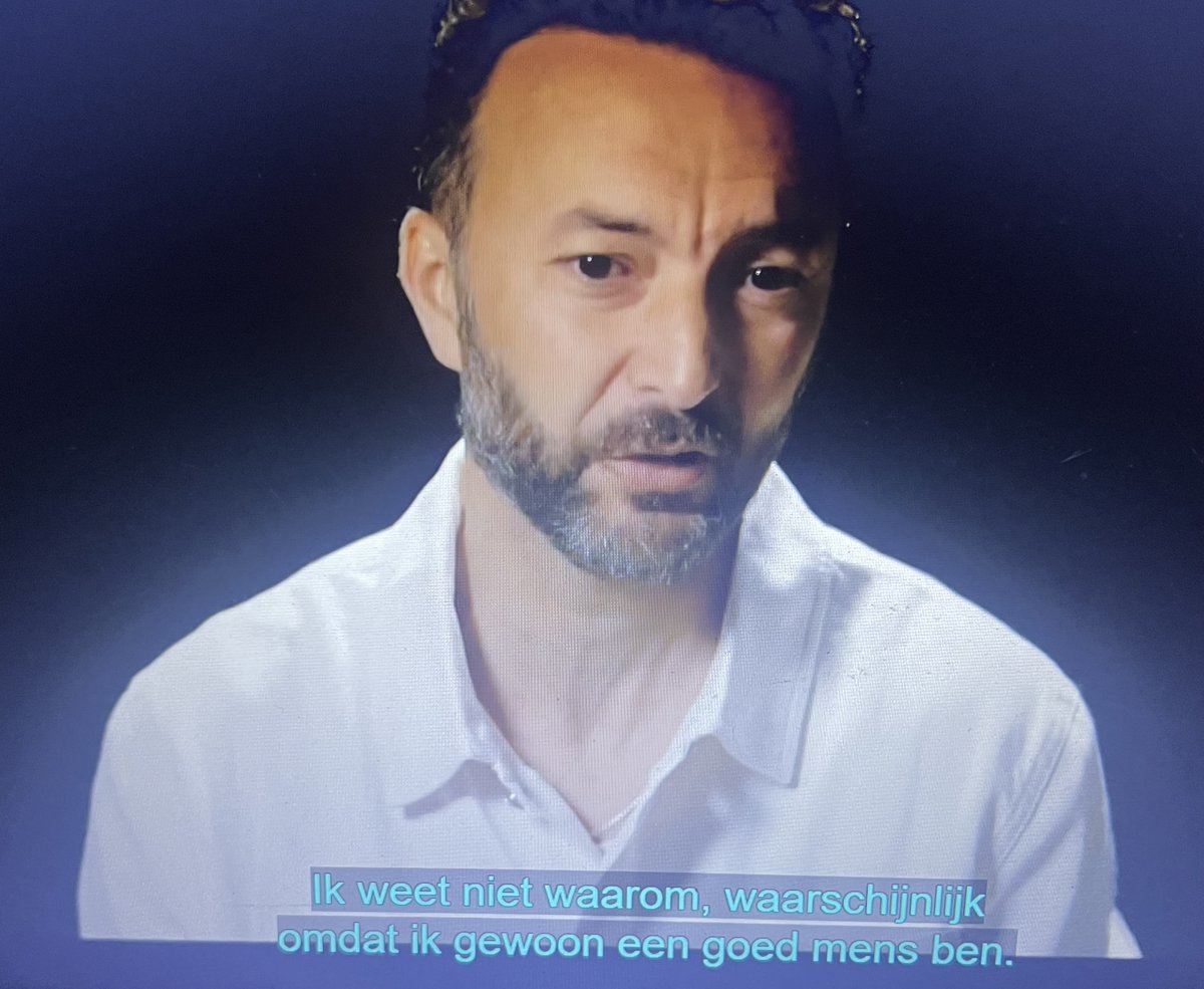 jannareintje's tweet photo. #Nasrdin vindt zichzelf 'een goed mens' naar anderen toe. Maar dan natuurlijk wel op één voorwaarde: je mag geen #Jood zijn  @nasrdin_dchar #wieisdemol https://t.co/KyYn3JvzJ2